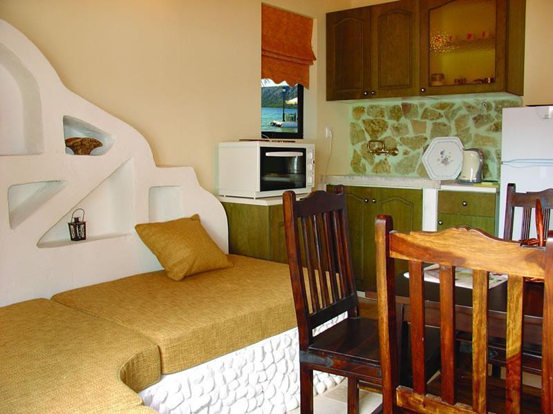 Mantas Bay Hotel Loutráki Quarto foto